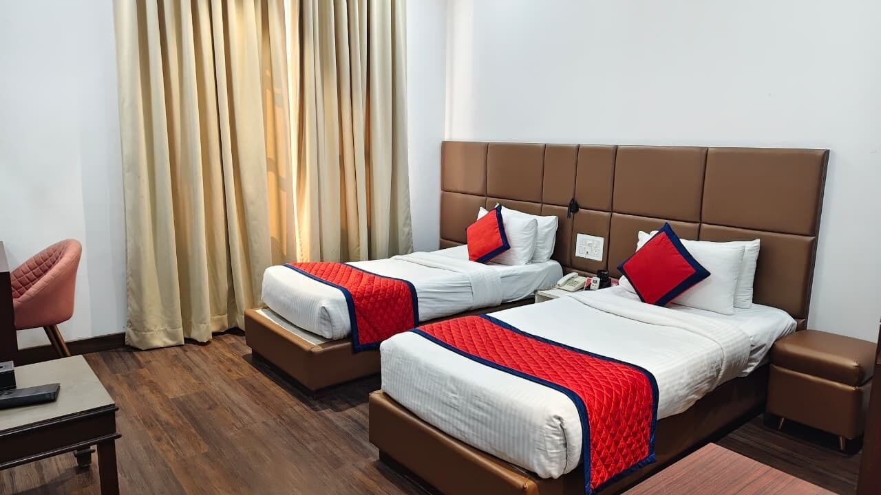 Ropa de cama de alta calidad y escritorio 