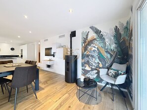 Immagine non classificata, 2 di 48, pulsante