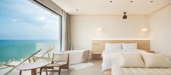 Dali Qiyu Half Hill  Seaview Villa Erhai