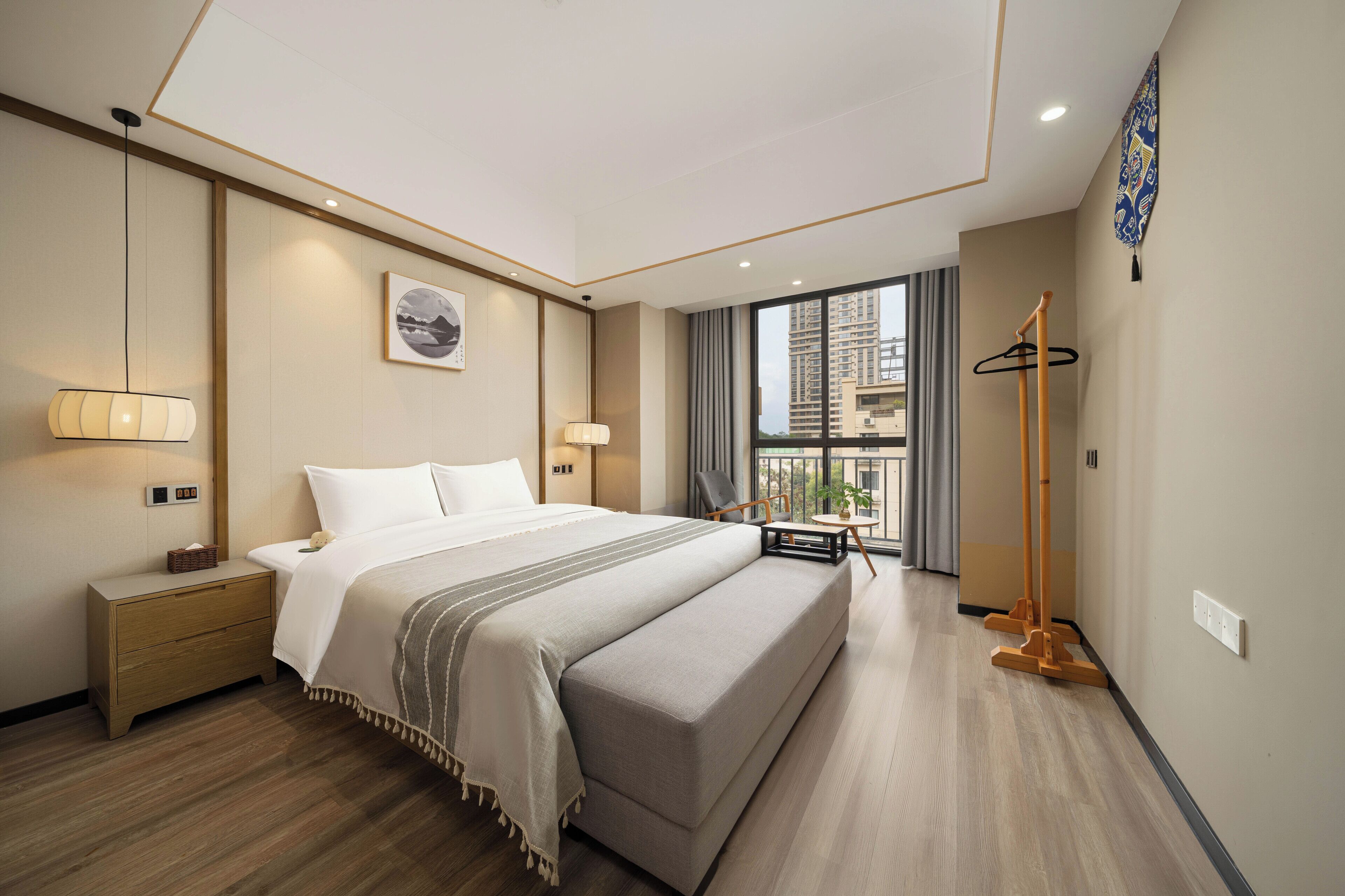 Habitación Elite con 2 camas individuales, vista a la colina | Ropa de cama de alta calidad, cortinas blackout y insonorización 