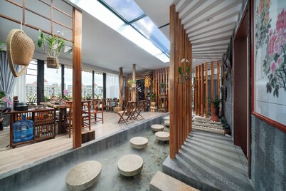 靖西麦田居精品酒店