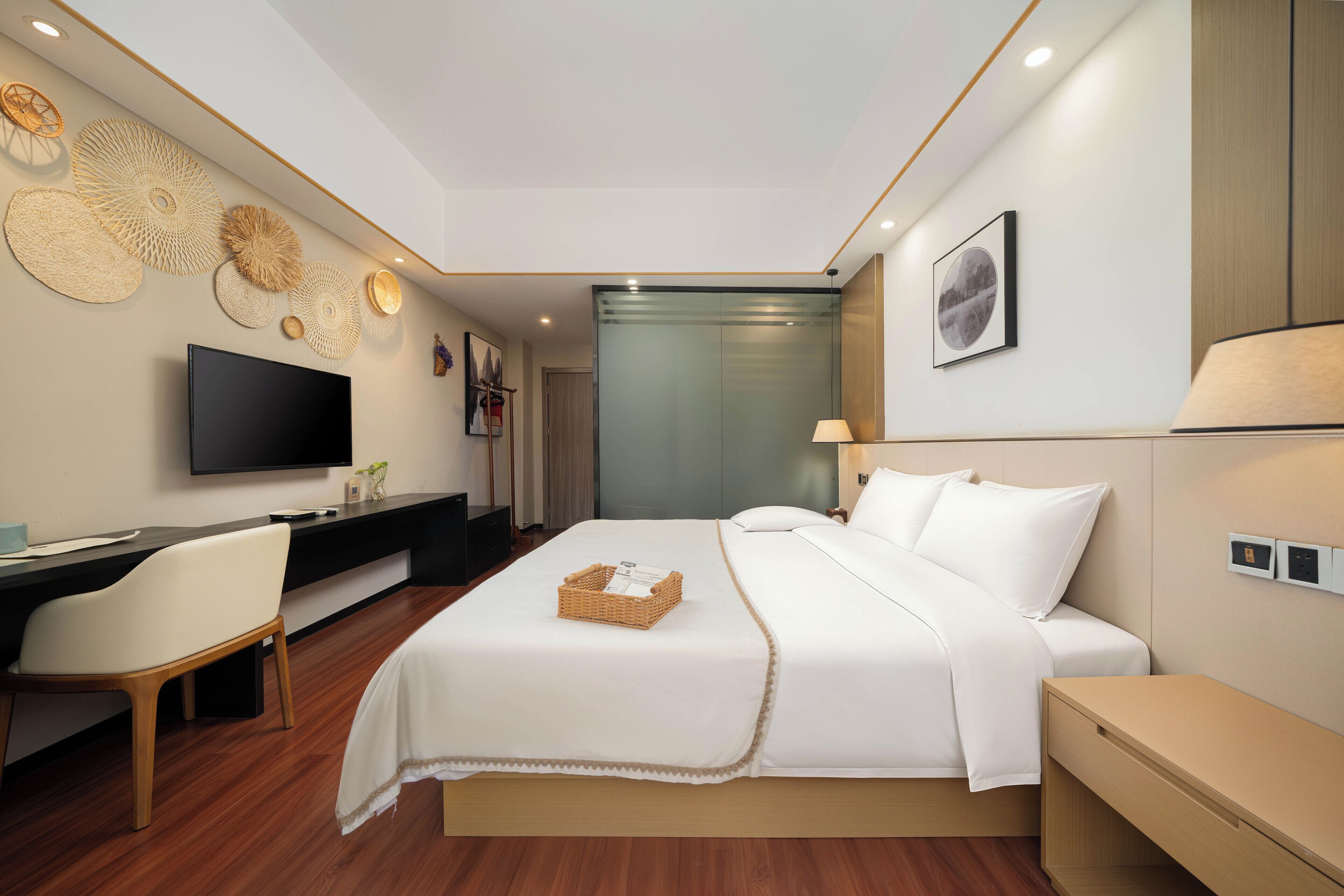 Premium bedding, blackout curtains, soundproofing, free WiFi