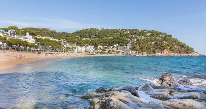 Apartment in Spain near Beach & City Center