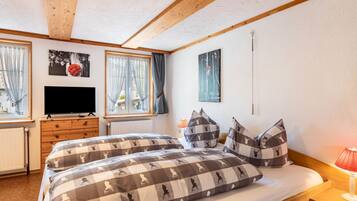 1 多间卧室、免费 WiFi、床单