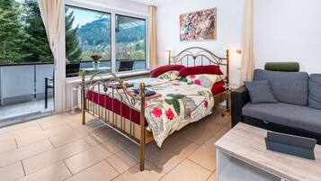 Bügeleisen/Bügelbrett, kostenloses WLAN, Bettwäsche