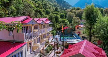 Pax Hotel Rock Villa