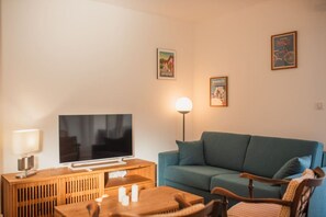 TV