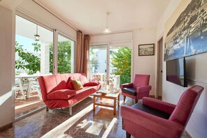 Smart TV, fireplace - Apartment for 6 people in Spain (Calella de Palafrugell, Llafranc)
