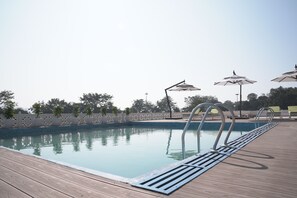 Outdoor pool - Bhagirathi By Atishay (Haridwar)