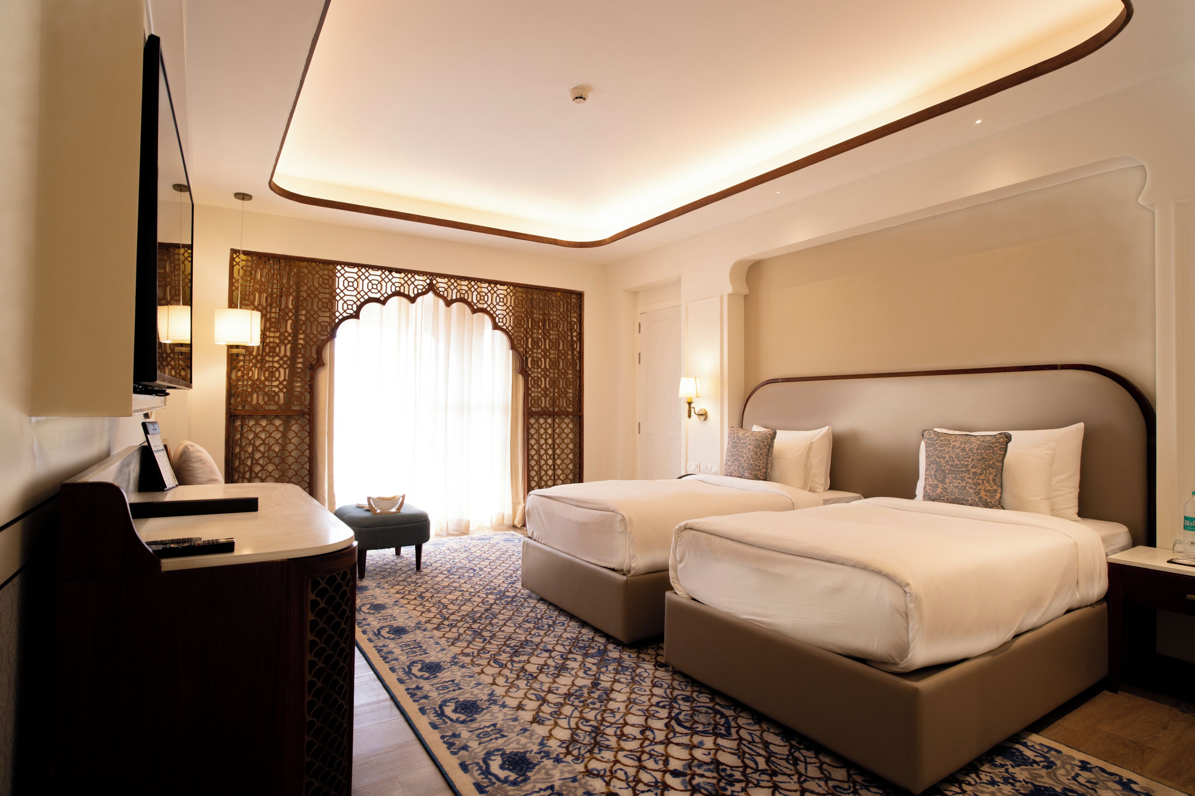 Exclusive-Doppelzimmer, 2 Einzelbetten, Nichtraucher, Flussblick | Bettwäsche aus ägyptischer Baumwolle, hochwertige Bettwaren, Minibar