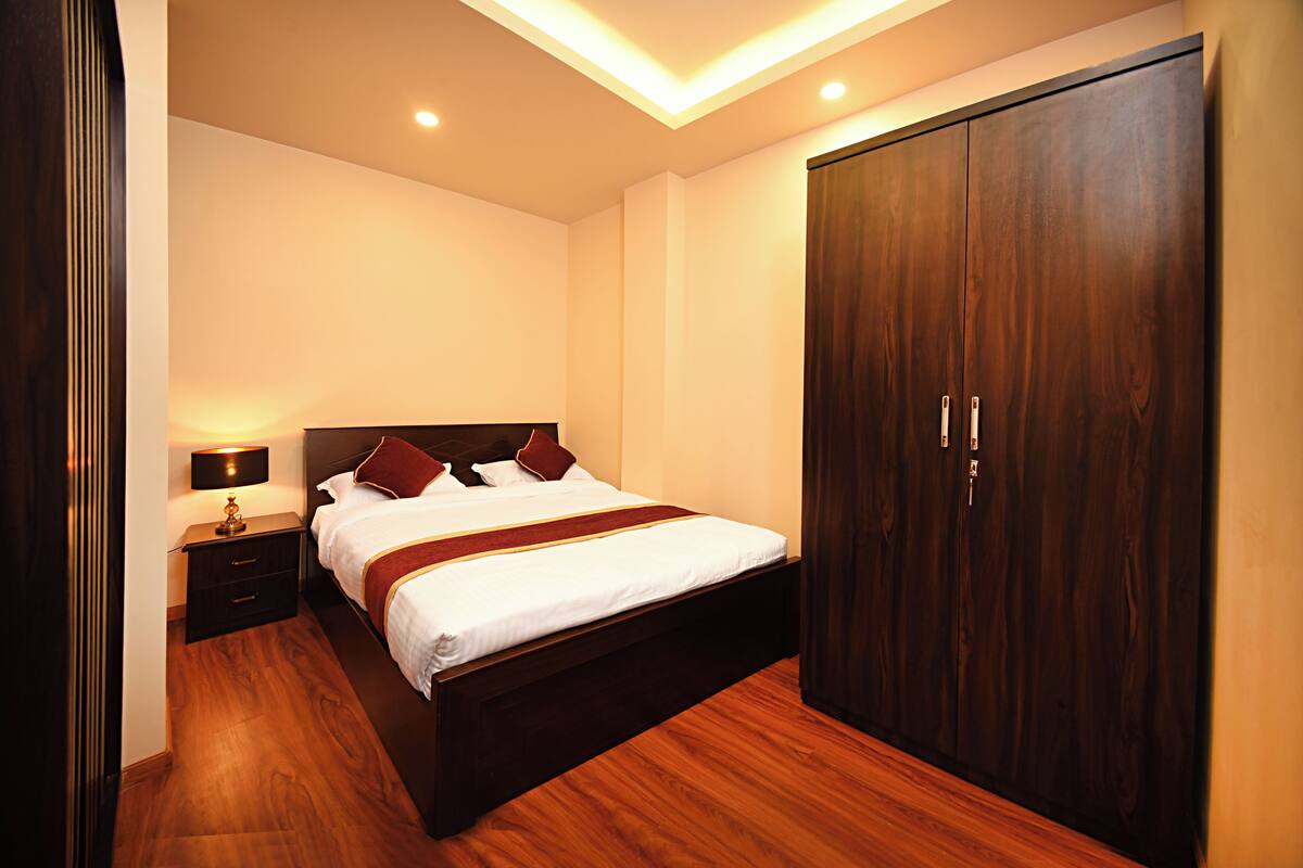 1 bedroom, in-room safe, soundproofing, iron/ironing board