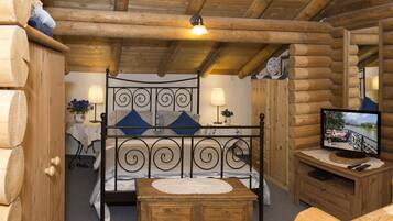 3 bedrooms, iron/ironing board