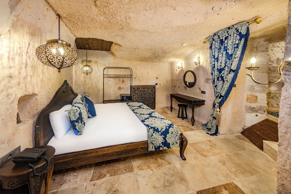 Suíte real | Roupas de cama premium, cofres nos quartos, quartos à prova de som