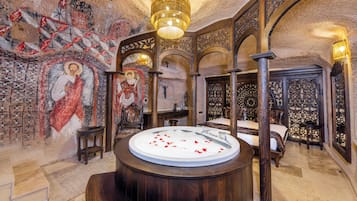 Junior-Suite | 1 Schlafzimmer, Zimmersafe, schallisolierte Zimmer, kostenloses WLAN