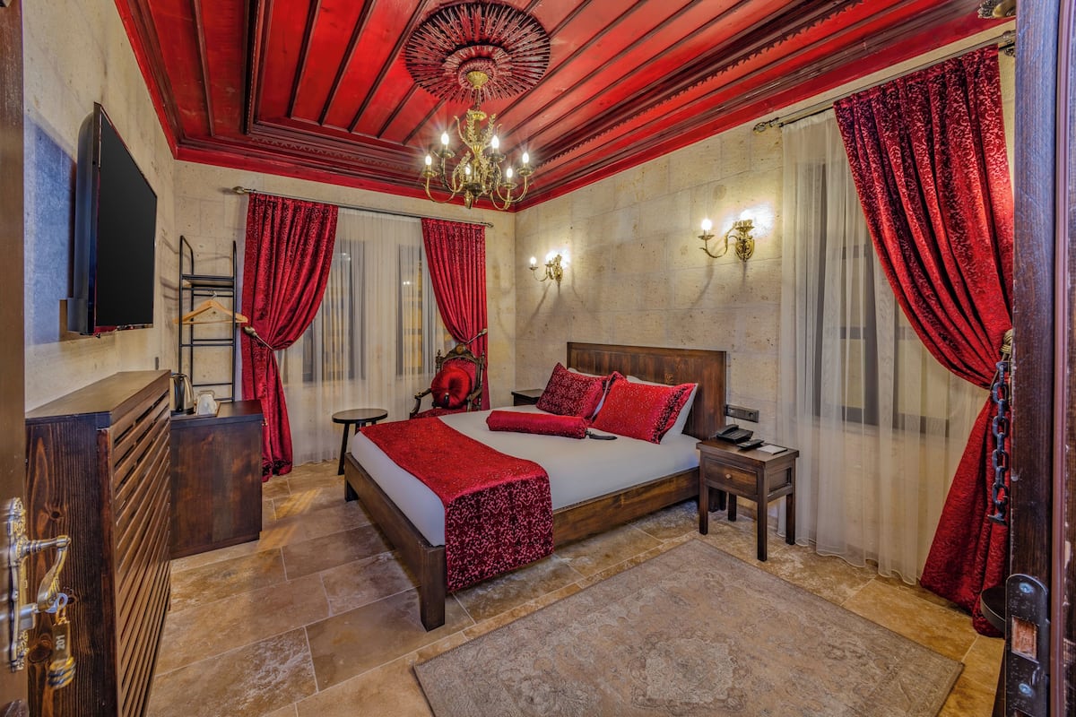1 habitación y caja de seguridad en la habitación
