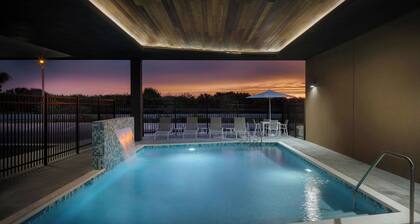 Fairfield Inn & Suites by Marriott Melbourne Beach