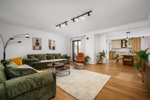 TV - Villa Sofia I Luxury Escape with Private Pool in Porec (Porec)