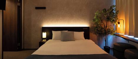 Iron/ironing board, free WiFi