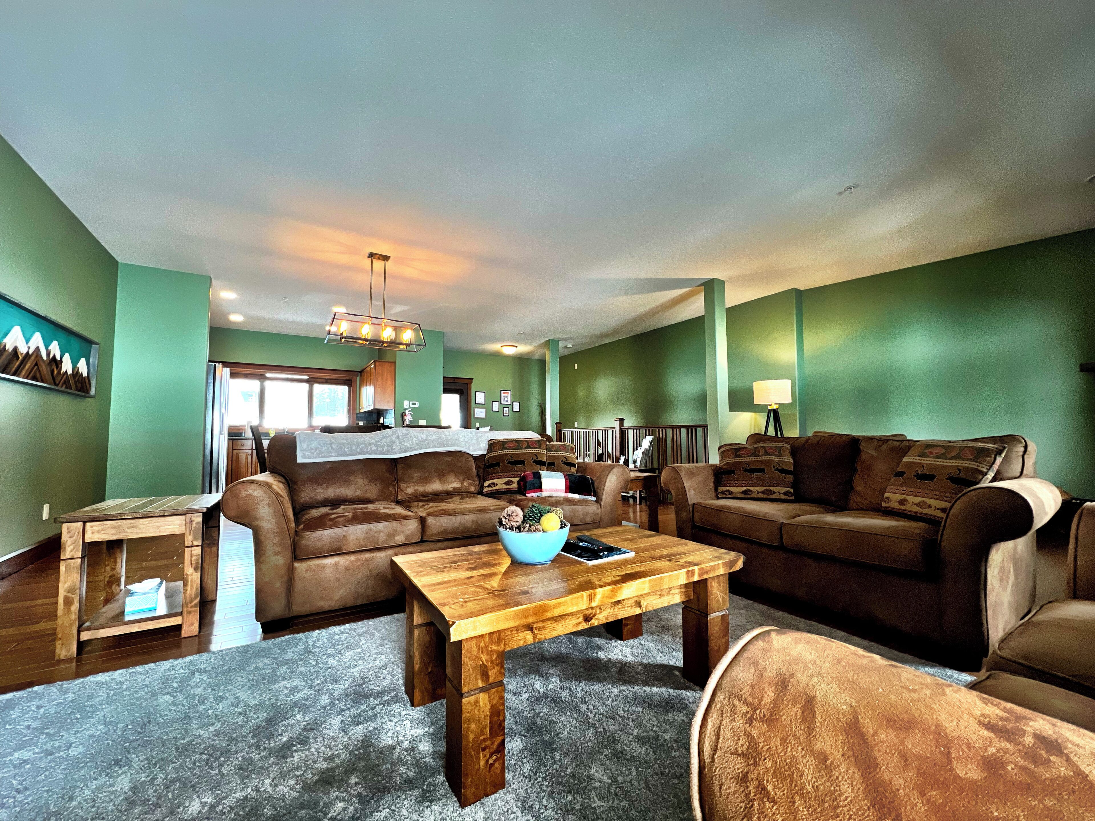 Televisor intel·ligent, llar de foc, reproductor de DVD i oficines 