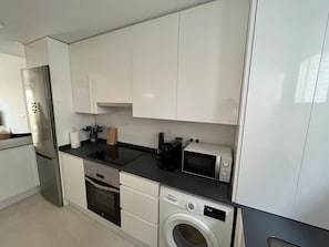 Appartement, 2 chambres, accessible aux personnes à mobilité réduite, balcon | Buanderie