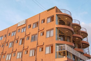Exterior - seed hotel (Entebbe)