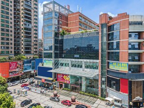 ด้านหน้าที่พัก