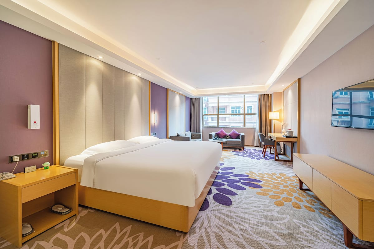 Luxury Double Room, City View | View from room