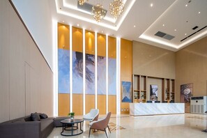Lobby - Echarm International Hotel Guangzhou Baiyun International Airport Huadu Plaza Branch - Free Deliver Service to Guangzhou Baiyun International Airport & Free Deliver Service to Canton Fair Complex During Canton Fair Period (Guangzhou)