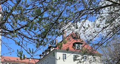 Stylish & quiet 2 room apartment old town Bamberg 5 min from the cathedral - parking possible.