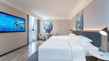 Luxury Twin Room, City View