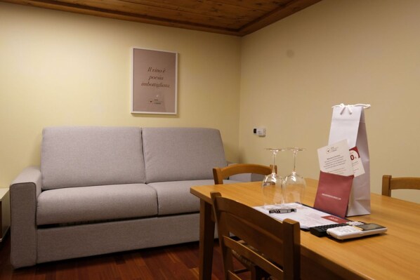 Interior - Wine Apartments Florence Barbaresco 3 (Firenze)