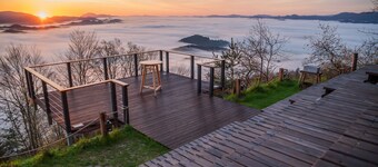 Stuk House