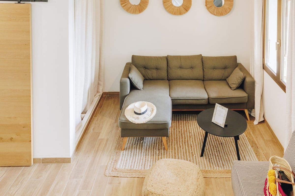 Deluxe Apartment | Living area | TV