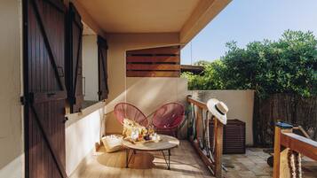 Studio, uitzicht op het strand | Terras