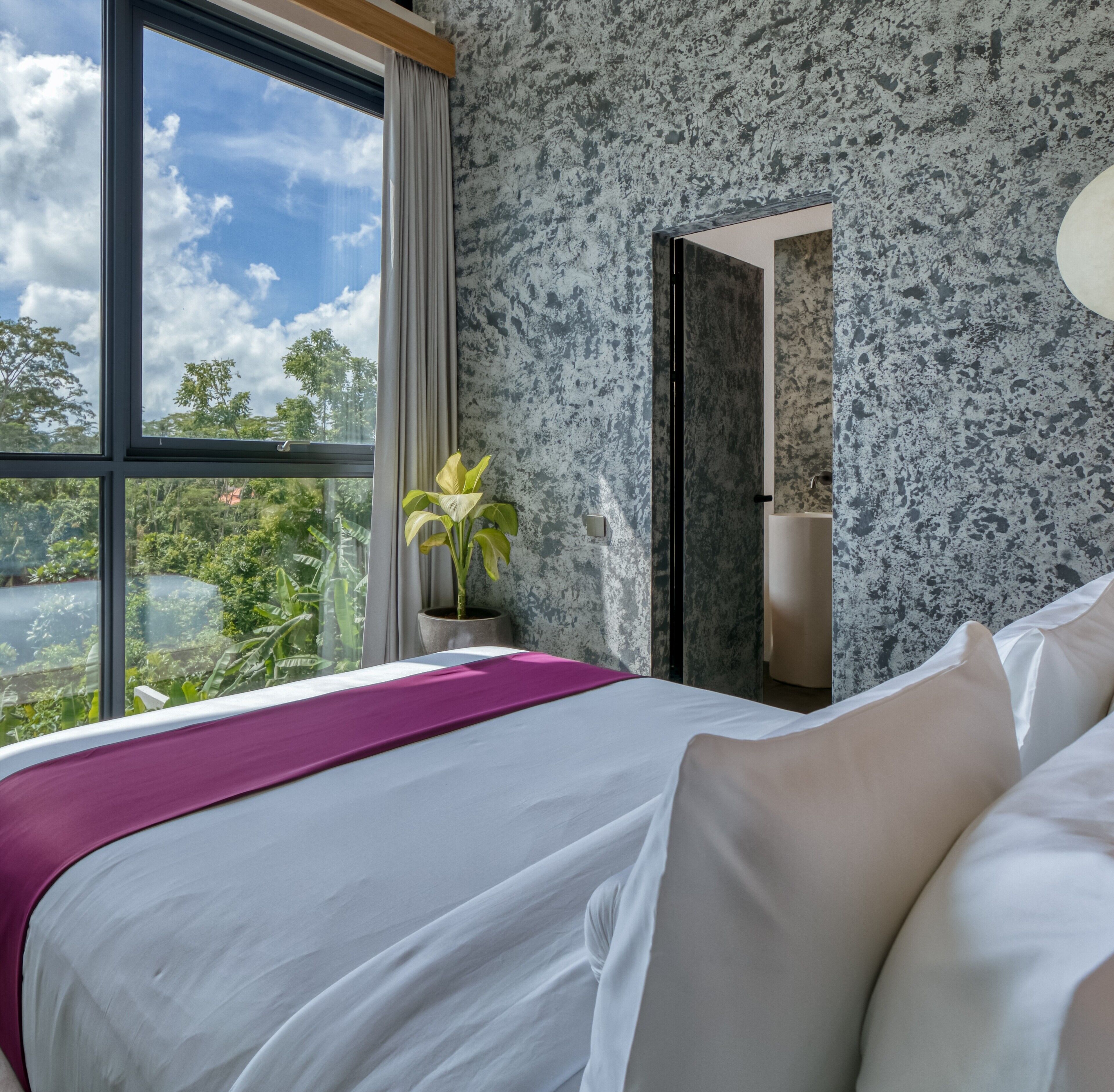 2 Schlafzimmer, Zimmersafe, Bügeleisen/Bügelbrett, WLAN