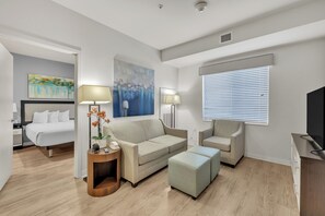 2 bedrooms, desk, iron/ironing board, free WiFi