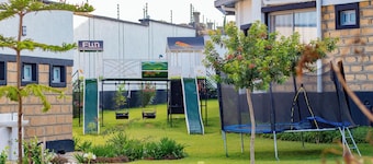 AVIAN COURT HOTEL