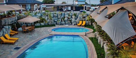 Piscine extérieure