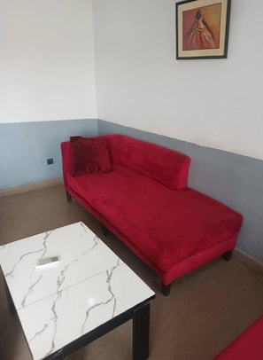 Living area - Angels Court Hotel and Suite (Abuja)