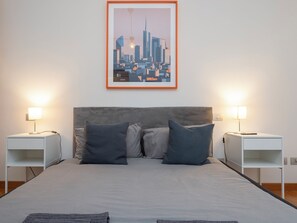 1 bedroom, iron/ironing board, free WiFi, bed sheets