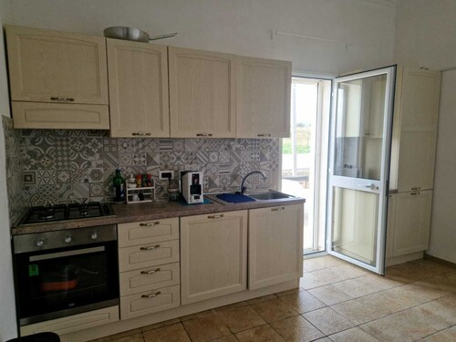 Villa surrounded by nature 5 minutes from the Torre Salsa Nature Reserve