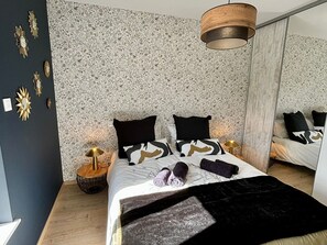 4 chambres, Wi-Fi gratuit, draps fournis