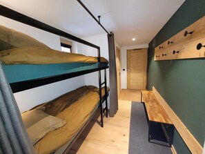 2 bedrooms, free WiFi