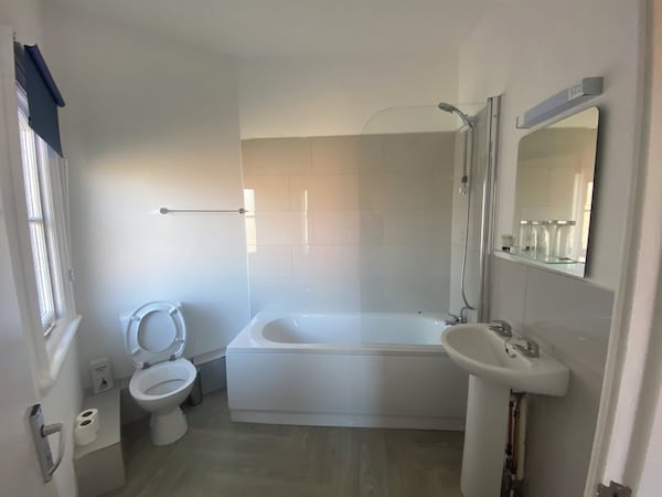 Stokesay Inn And B And B - Shropshire