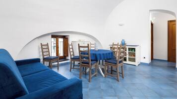 Comfort-Apartment, Bergblick | Wohnbereich
