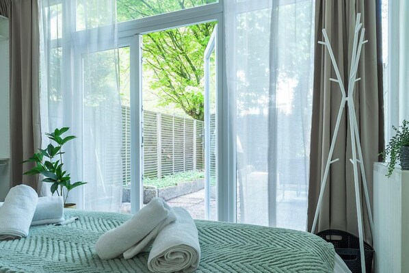 1 soverom, strykejern/-brett, reiseseng for barn og wi-fi (inkludert)