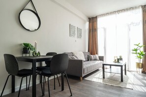 Téléviseur connecté, bureau