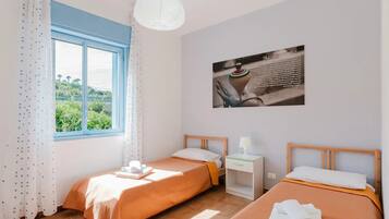 2 habitaciones, tabla de planchar con plancha y wifi gratis