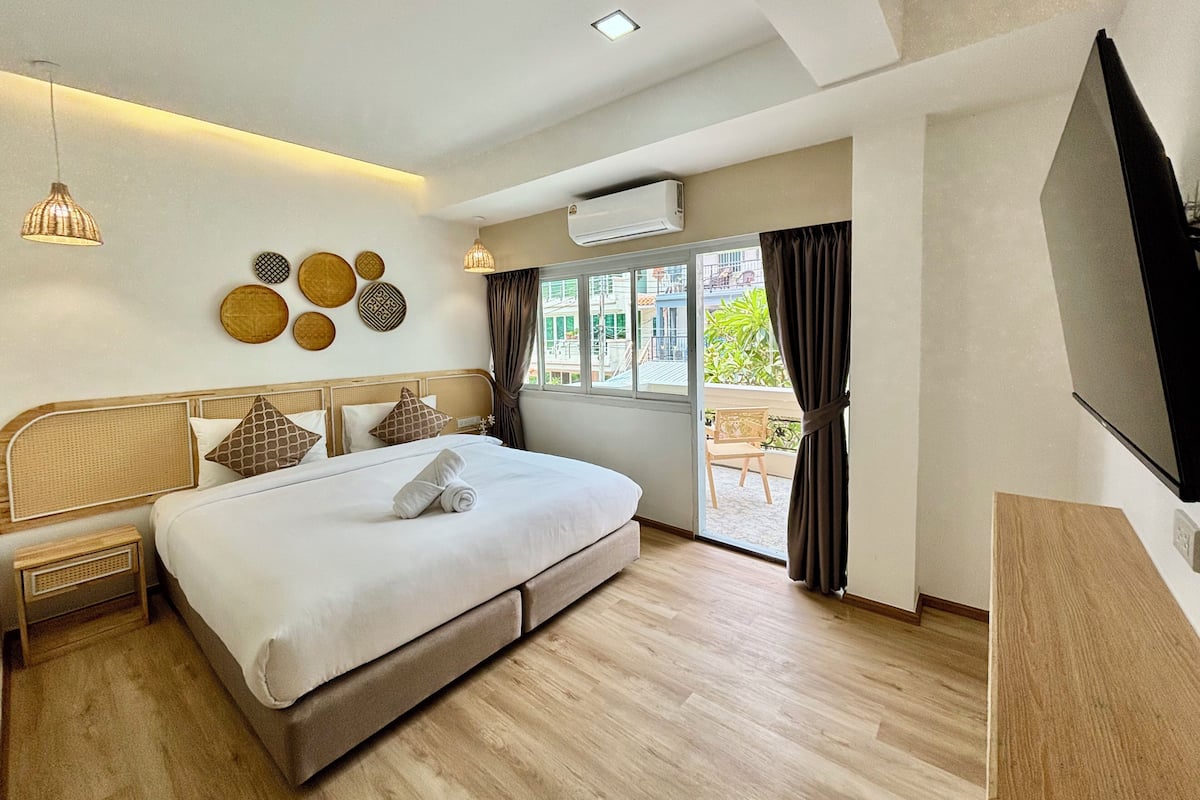 Comfort Double Room | City view