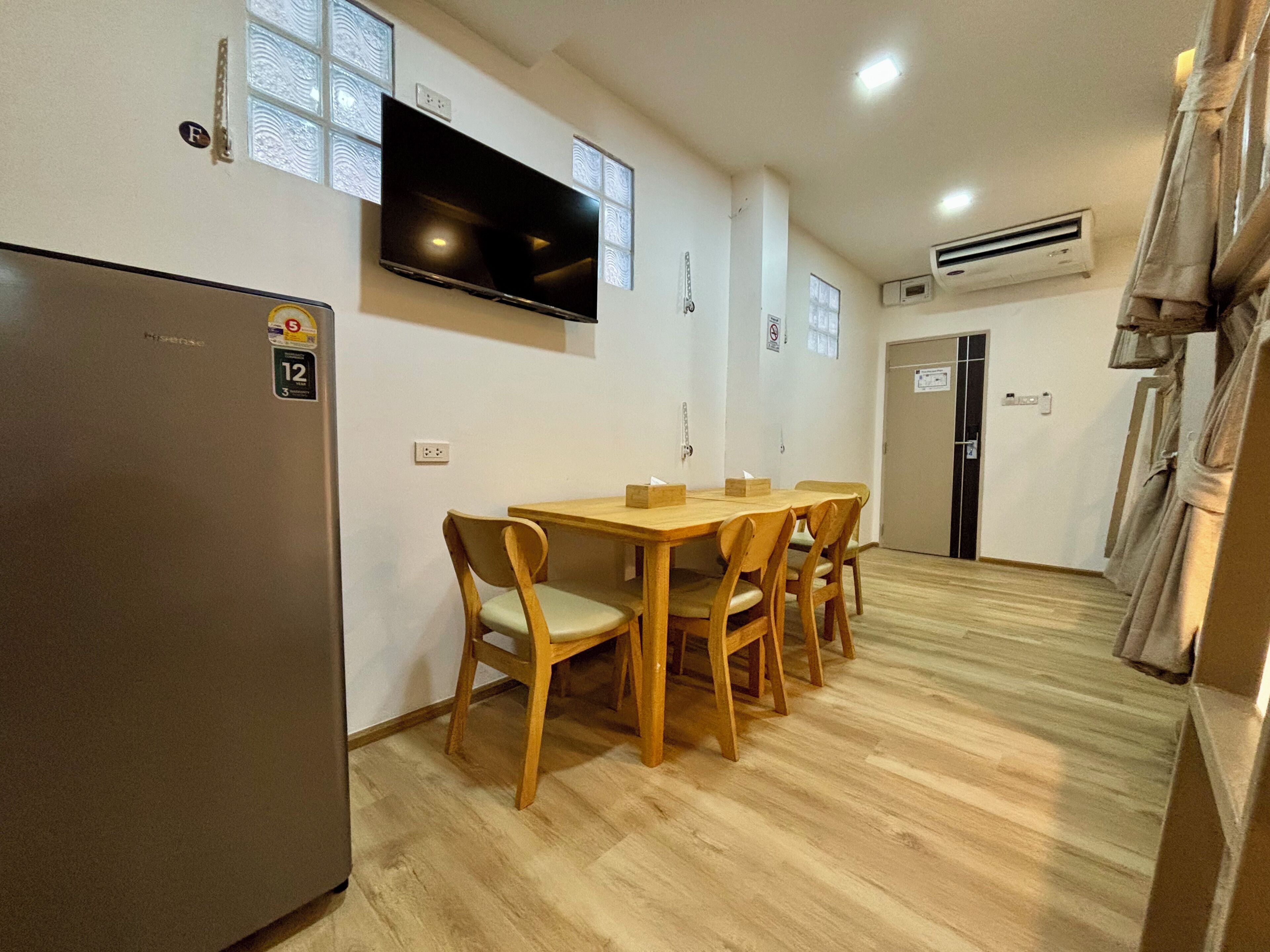 Photo - Charm Hostel at Pratumnak